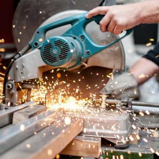 Stromschienenzuschnitt